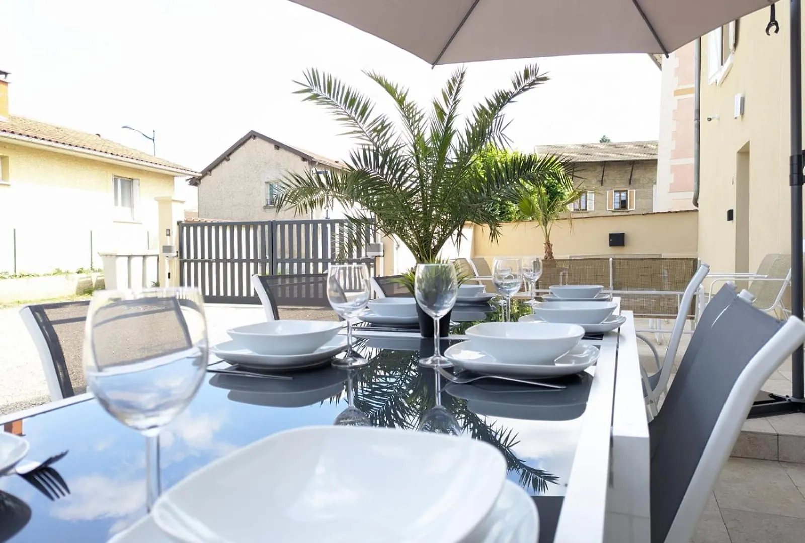 Apartment Le Prestige 152 Proche Aeroport -Gare Lyon -Groupama Stadium-Ldlc Arena Colombier-Saugnieu